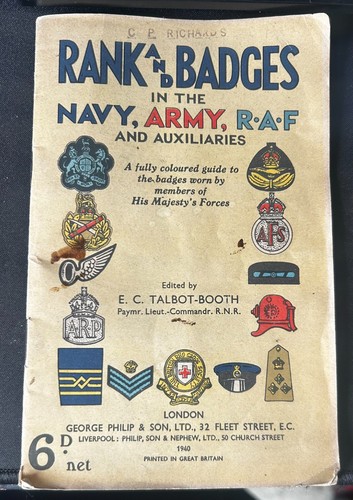 1940 rank and badges - and,