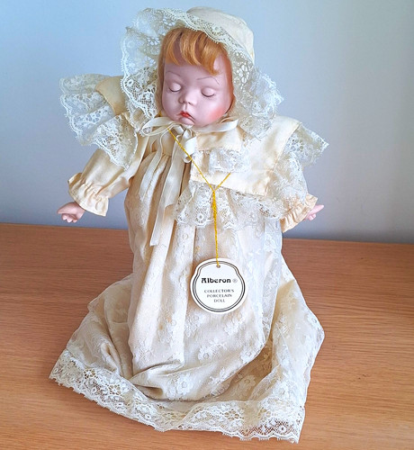 Alberon porcelain doll lara - porcelain,