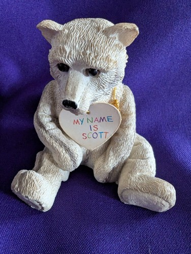 Vintage bears home - at,