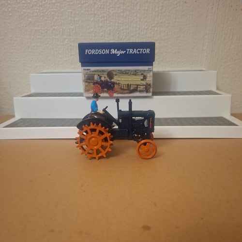 Britains 43378 fordson major - britains,