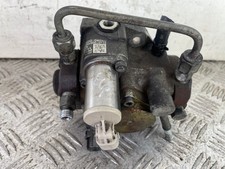 2011 TOYOTA AVENSIS T27 FUEL