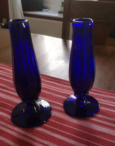 Vintage bristol blue bud - blue, vase