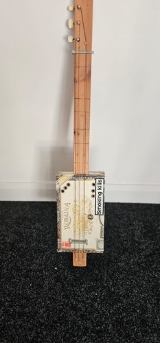 Cigar box guitar - guitar, unique