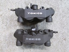 Suzuki GSXR 1000 K6 K5 2005 2006 Pair Tokico front brake calipers 108mm