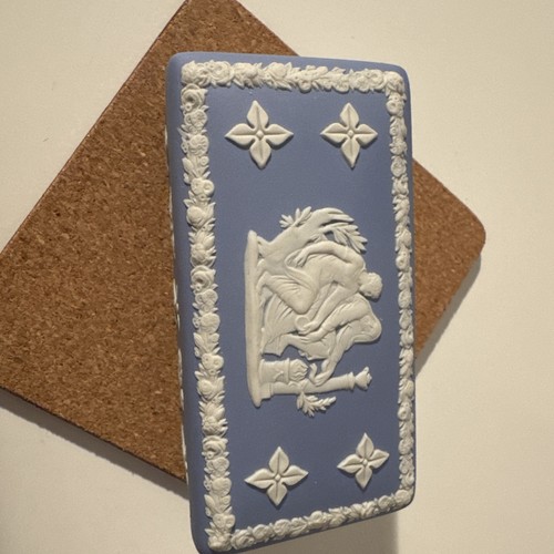 Blue wedgwood jasperware - wedgwood,