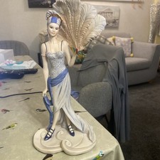 Coalport Roaring Twenties Sadie 12 Ins Tall