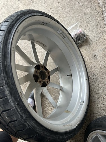 Staggered vossen gloss black - staggered,