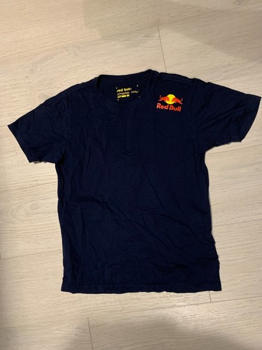 Red bull parkour athletes - red,