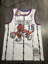 Toronto Raptors VINCE CARTER Mitchell Ness Jersey - Adult small - New w/Tags