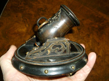 RARE ANTIQUE 19TH C WOOD/BRASS MORTAR CANNON MATCH HOLDER/VESTA, ARMORIAL CREST