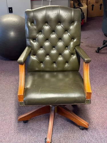 Vintage chesterfield green - chesterfield,