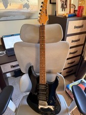 Yamaha ERG 121C Black Solid