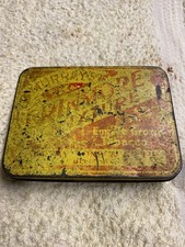 vintage tabacco tin