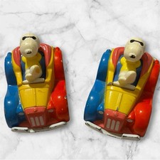2x Snoopy Toy Vehicles Car