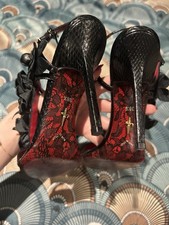 Cesare Paciotti Black Leather Flower Vintage Heels Size 38.5 Rare