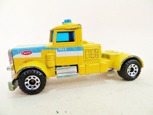 Matchbox convoy peterbilt pace - matchbox,