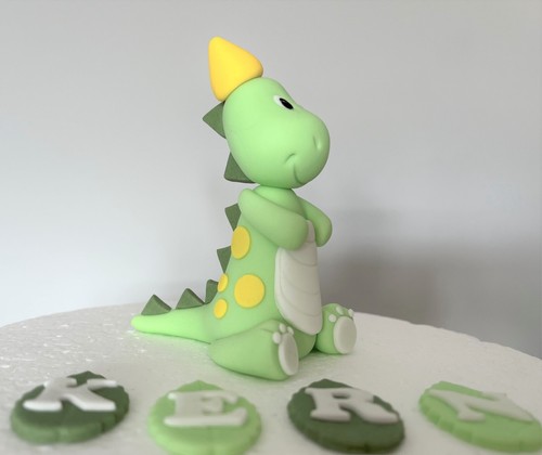 Dinosaur fondant cake topper