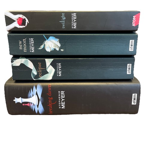 Stephenie meyer twilight saga - stephenie,