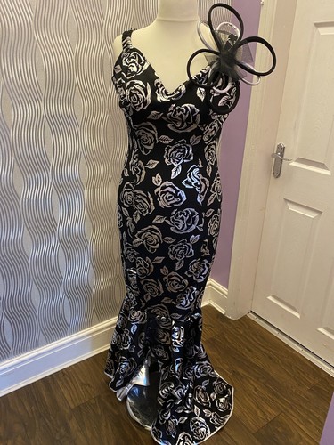 Pride drag queen dress show - pride,