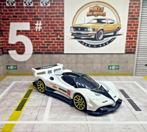 2023 hot wheels pagani - hot,