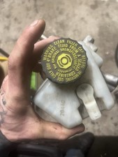 MERCEDES BRAKE MASTER CYLINDER