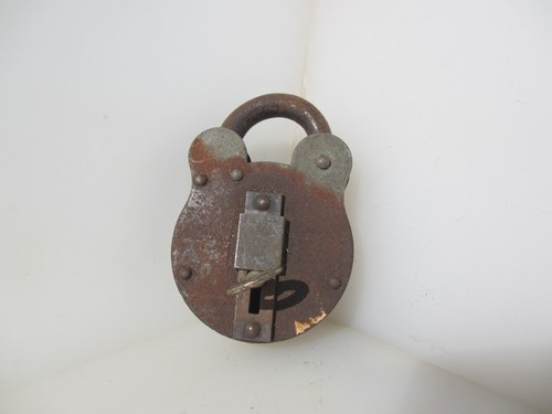 Large vintage iron padlock - large,
