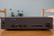 NAD 302 Stereo Integrated