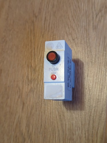 Wylex amp mcb push plug - 30,