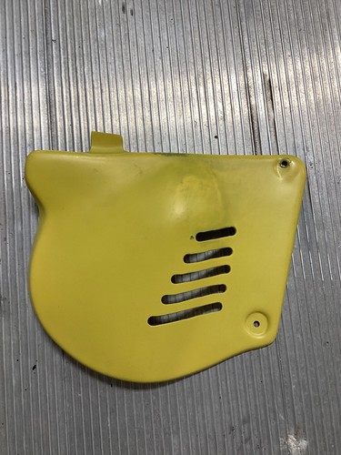 Suzuki right side panel - right,