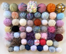 995g JOB LOT KNITTING WOOL