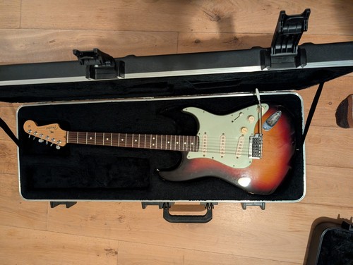 Fender american stratocaster - fender,