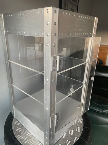 Oakley sunglasses cabinet - oakley,