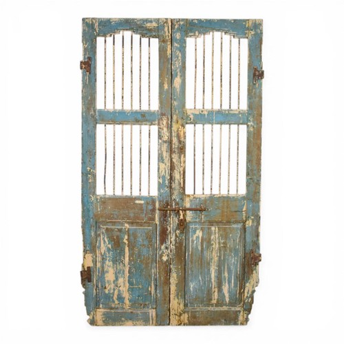 Free delivery pair - ,