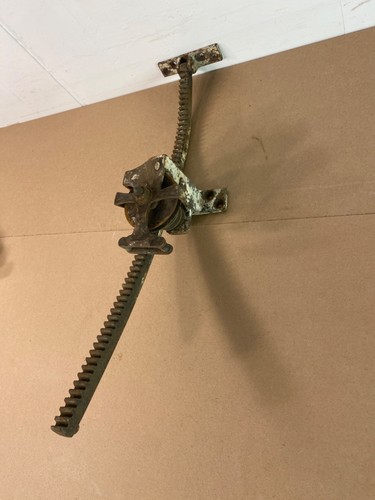 Reclaimed leggot cast iron - leggot,