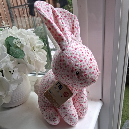 Bnwt large mothercare floral - large,