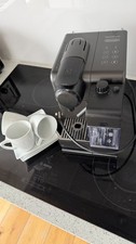De'Longhi Nespresso Lattissima
