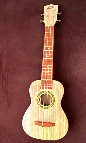 Tanglewood acoustic ukulele - acoustic,