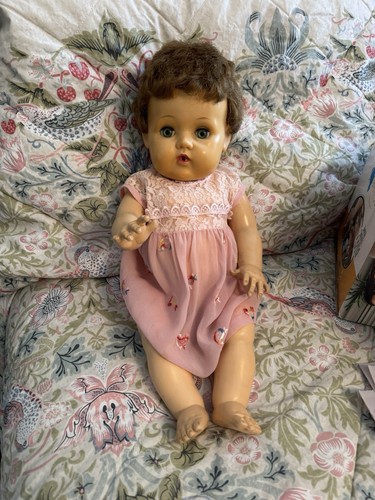 American character tiny tears - american,