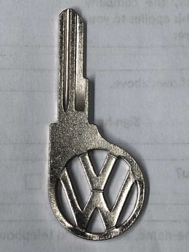 Volkswagen beetle s75 key - volkswagen,