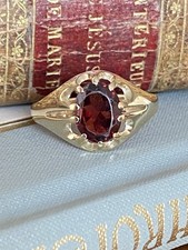 Gents 9ct Gold & Garnet  Gypsy