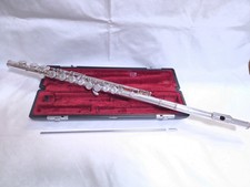 Yamaha YFL-211S Flute Silver