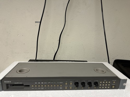 Sony bkm 10r - monitor, remote