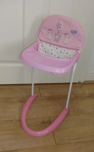 Babies love baby doll - to,