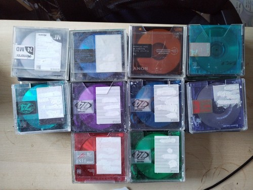 74 blank minidiscs - x,