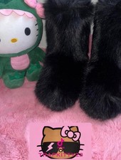 🎀Smooth Black Faux Fur Y2K Kawaii Yeti Festival Rave Emo Scene Boots Size 6🎀