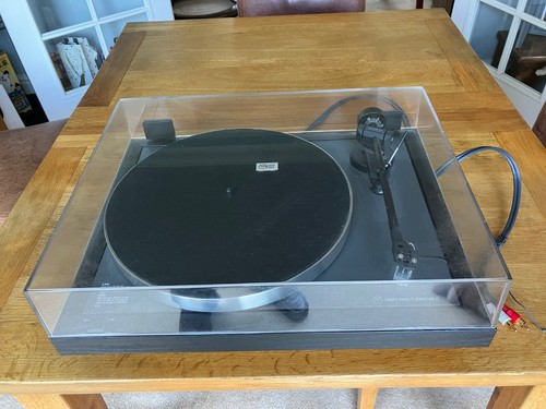 Linn axis turntable with - linn, turntable,