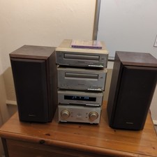 Technics SC-HD350 HiFi System