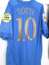 Italy 2004 Euro Totti 10 Home Football Shirt Size XL  /44682