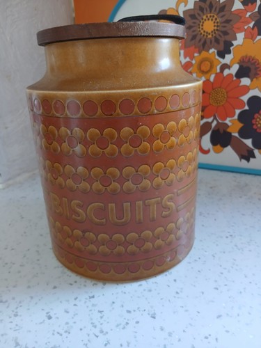 Hornsea saffron biscuit barrel - biscuit,