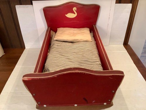 Vtg toys doll crib red - vtg,